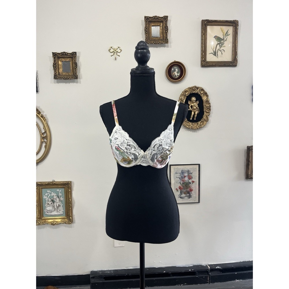 Vintage Victoria's Secret 34B Made in USA Floral Satin & Lace Bra